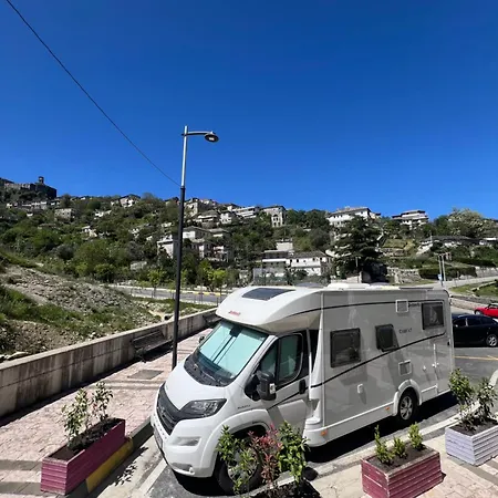 Dalipi's Apartamento *