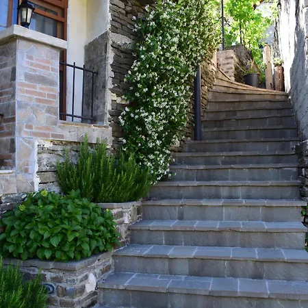 Old Bridge 3* Gjirokastër