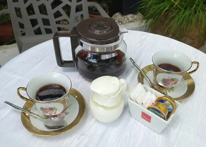 Dalipi's * Gjirokastra